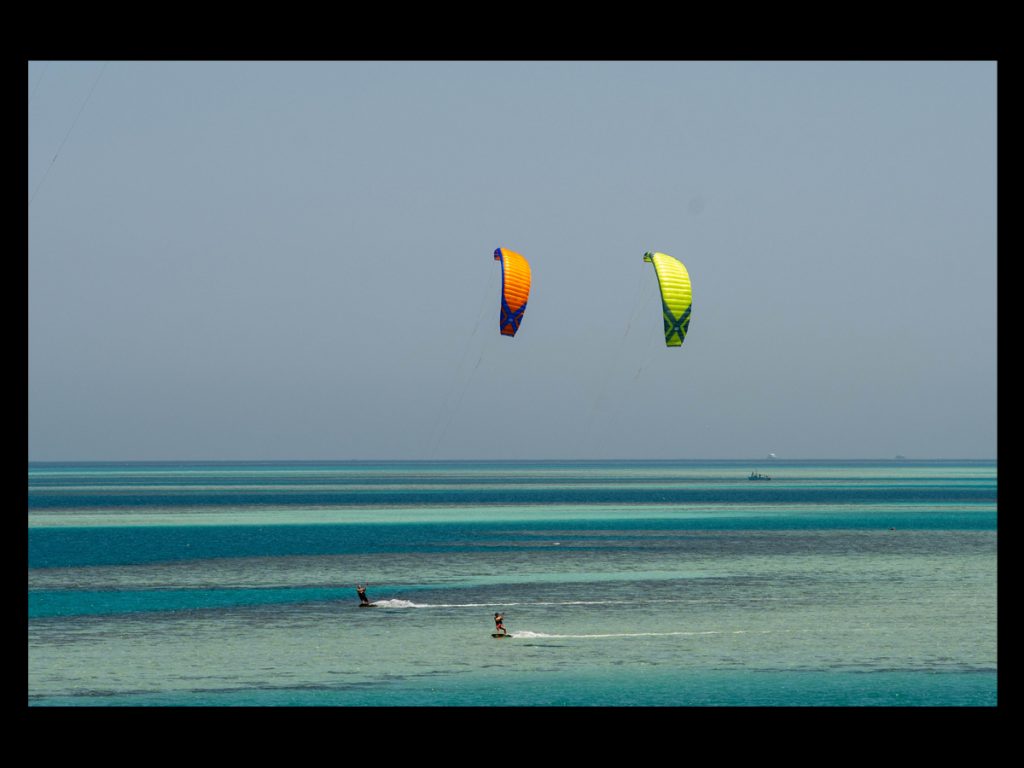 Kitech FREE RS V2 kite in flight